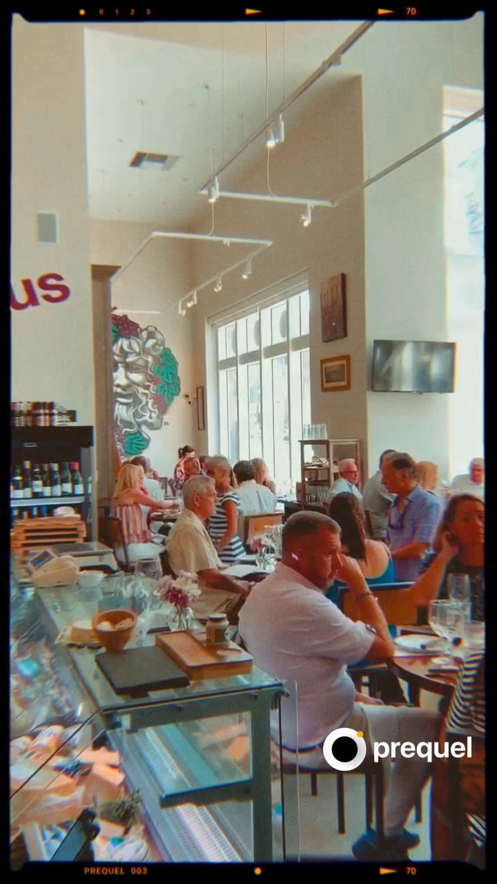 Bacchus Wine Bistro – photo 2